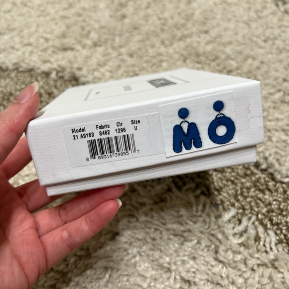 FINAL PRICE. Moschino BLUE Inflatable Clip On Statement Earrings - Picture 5 of 6